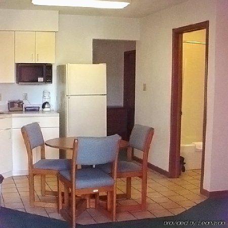 East Street Inn & Suites Tipton 部屋 写真